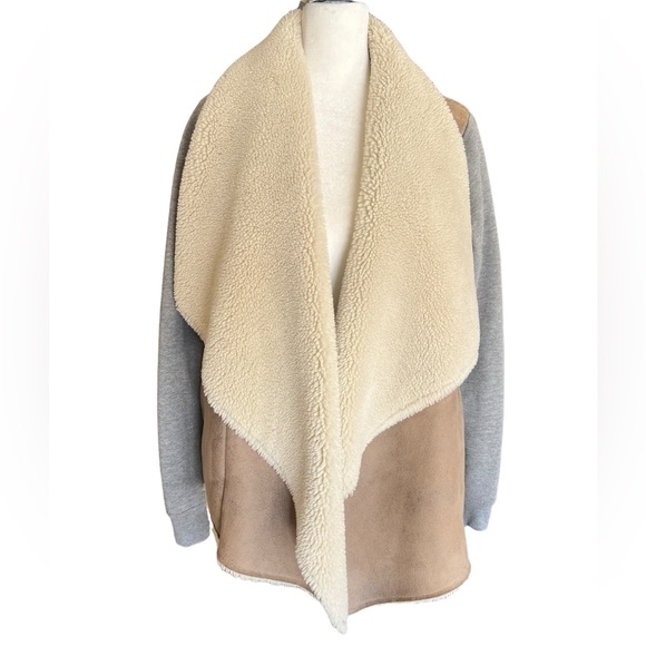 BILLABONG Sherpa Faux Leather Drape Front “Far & Away” Jacket Size M Shearling - Picture 3 of 13